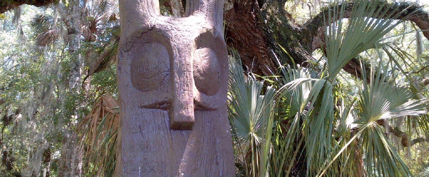 Replica of Hontoon Owl Totem pole