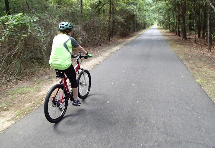 Bike rider on the trail. 