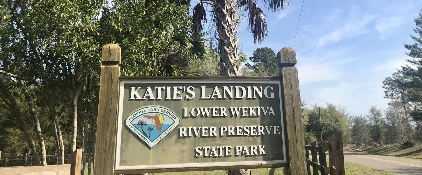 Sign of Katies Landing entrance 