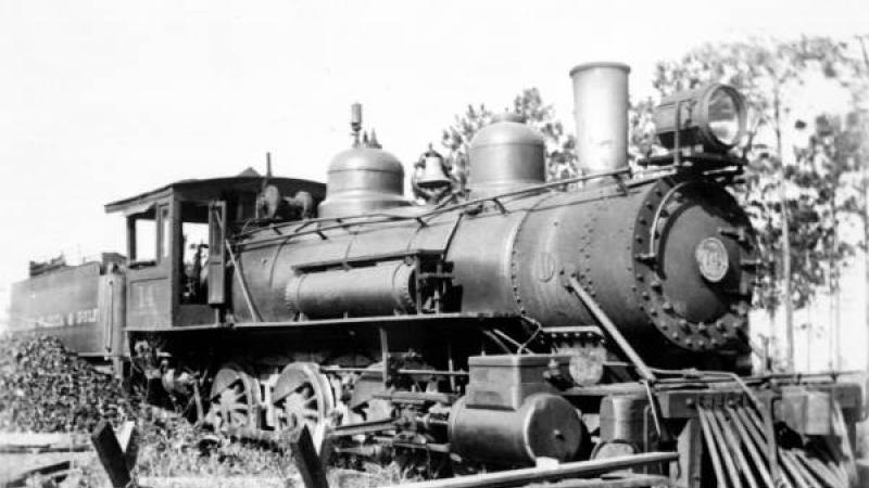 Historical image of Florida Alabama line train circa 1935.  